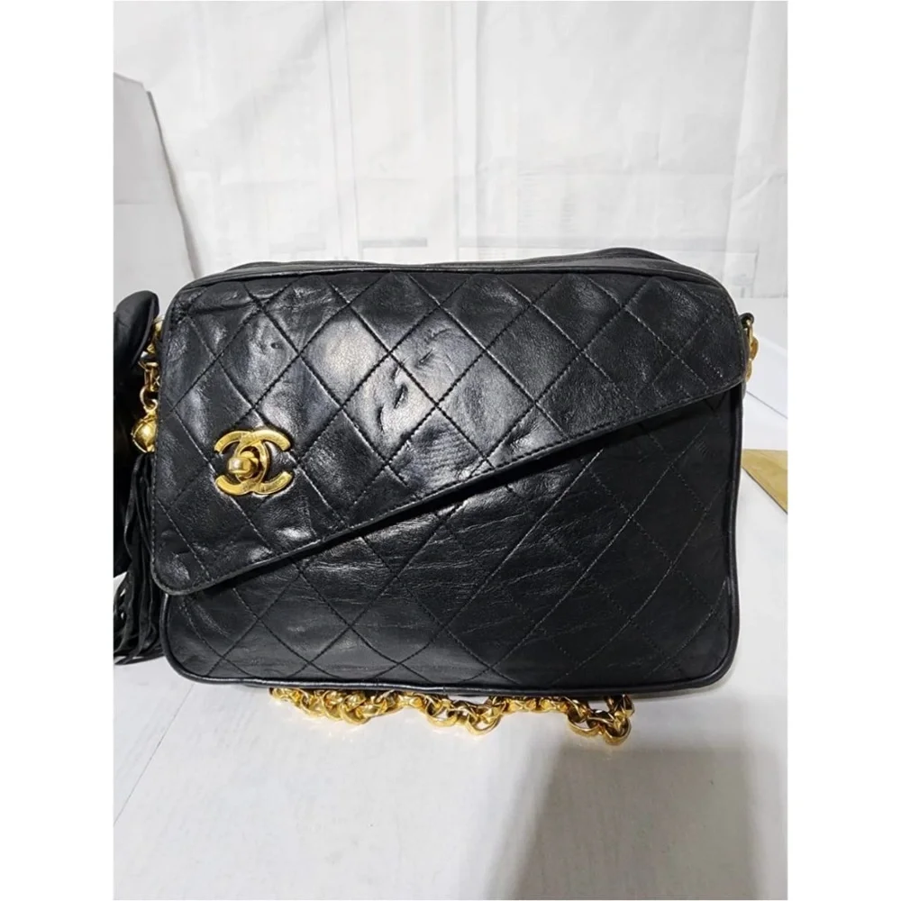 Authentic CHANEL Vintage Lambskin Quilted Flap Tassel Shoulder Bag Black